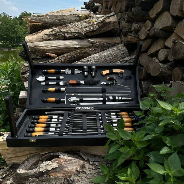 Премиальный набор шампуров в кейсе-столике для пикника Grill Master Pro Grill Master Pro фото
